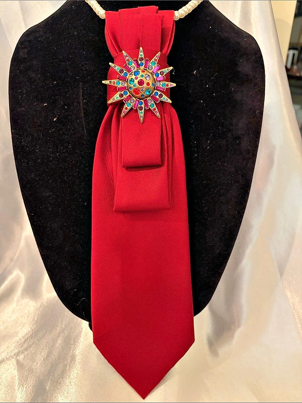 Jones New York Statement Tie with Chico’s Brooch